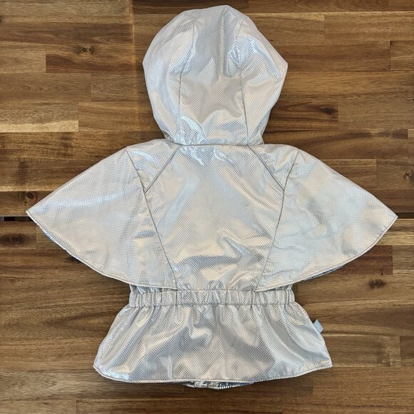Disney Park Frozen Elsa Anna Cape Silver Jacket Size 4 Toddler Girl Parks Trip - Picture 10 of 16